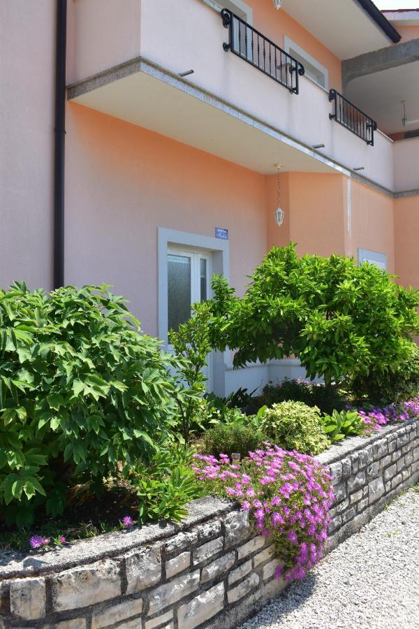 Apartman Fachin Apartment Motovun Exterior photo